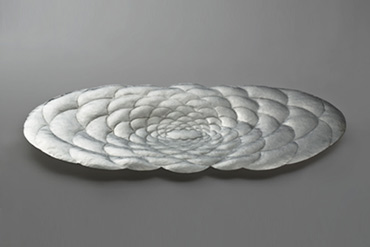 Improvidence oval tray